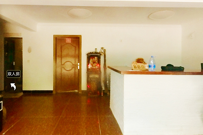 闸坡振珠楼公寓